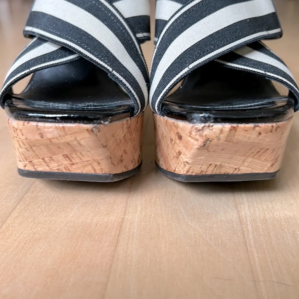 Donald J Pliner “Sim” Cork Wedge Sandals - Picture 10 of 11